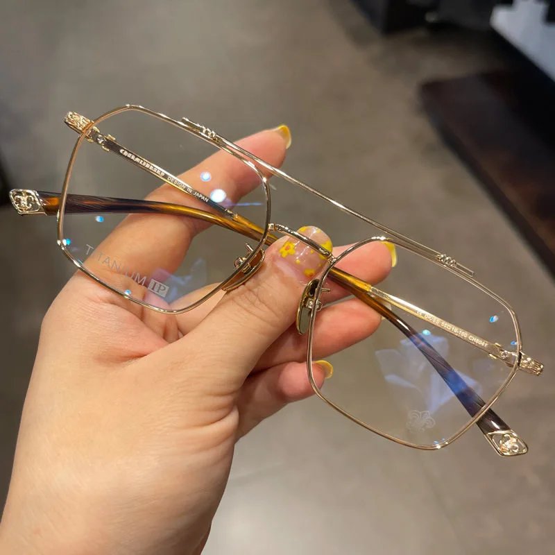 CH 8041 Golden