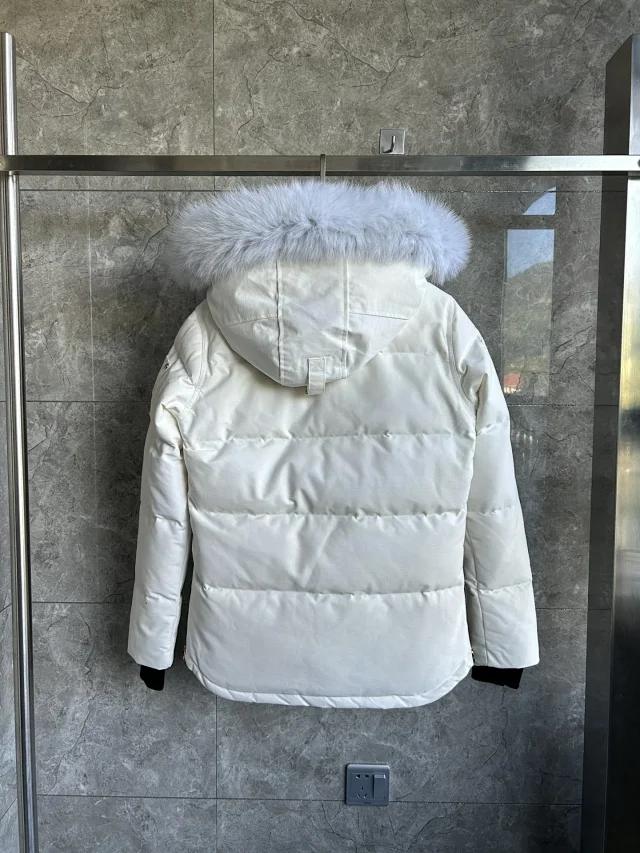 Unbranded Down Jackets Hooded fur-trim puffer jacket with flap pockets product detail image 8