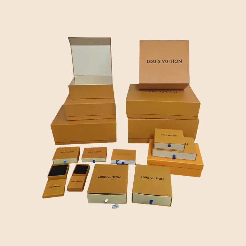 L Original Packaging Magnetic Box V Belt Box Gift Bags Gift Bags Clothes Boxes Jewelry Boxes Shoe Boxes Dust Bags