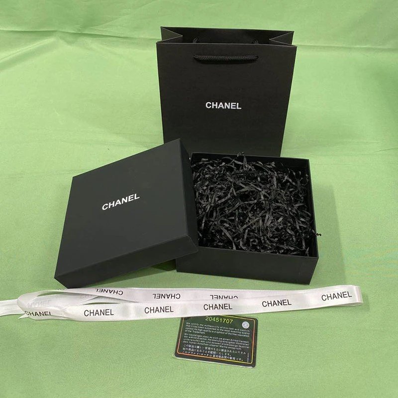 Black perfume box complete set (free card + shredded paper)