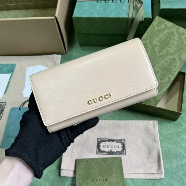 Gucci Logo-Embossed Leather Long Wallet Beige - 1