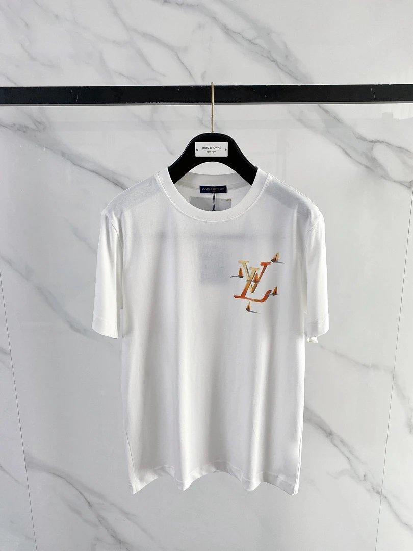 Louis Vuitton T-Shirts Short-Sleeve Graphic T-Shirt — 69