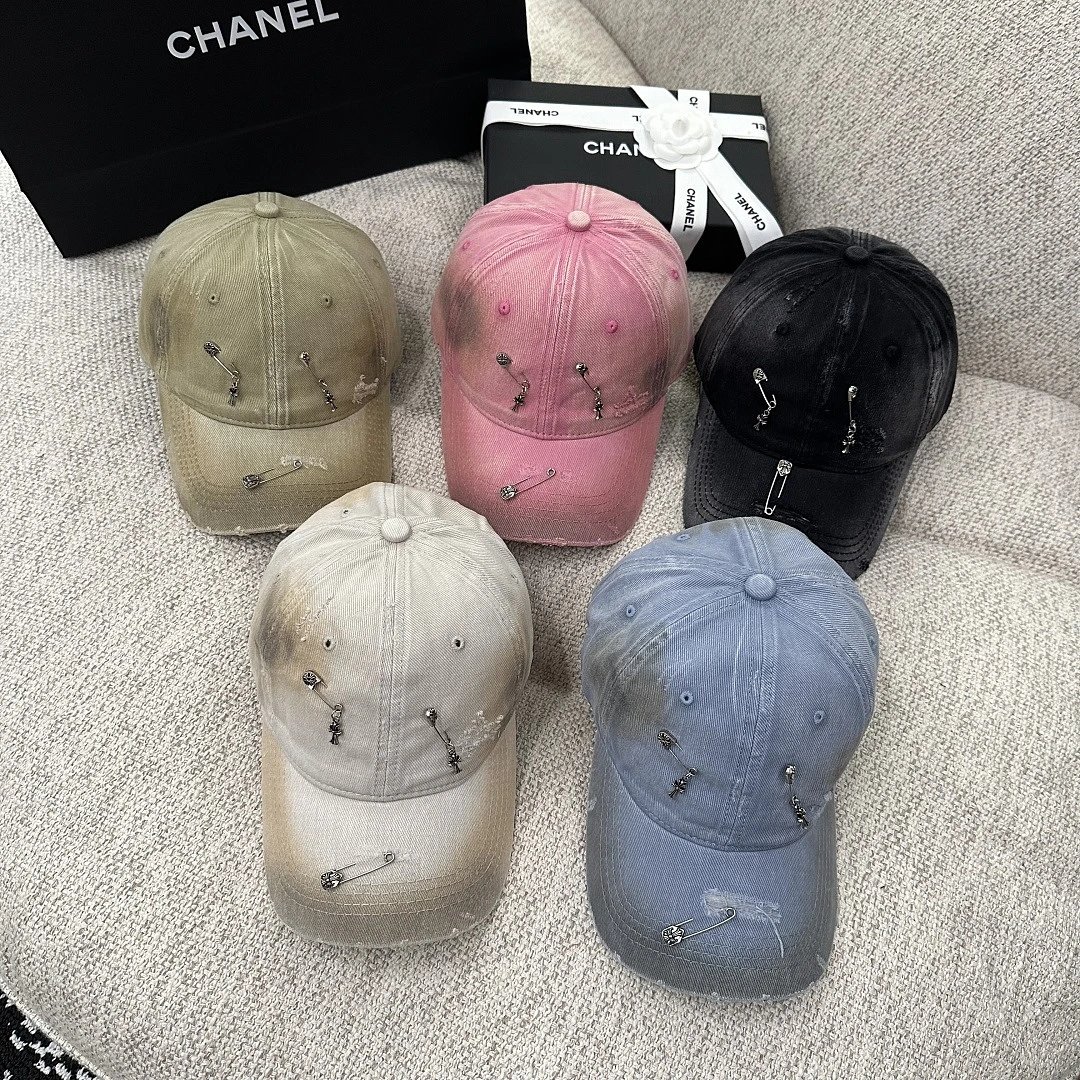 Prada Multiple baseball cap designs image 6