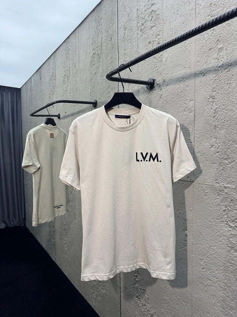 Louis Vuitton T-Shirts Logo and Monogram Graphic Crewneck T-Shirt — 38
