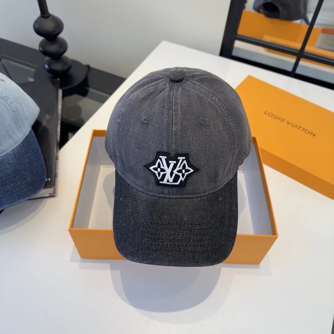 Fendi Hats FF Monogram Baseball Cap — 16