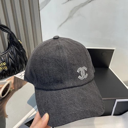 Celine Cap · 2