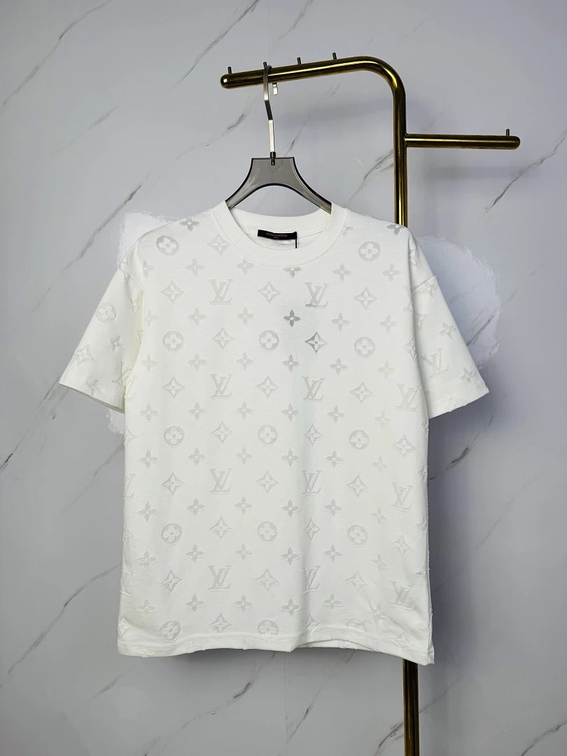 Louis Vuitton T-Shirts Monogram Print Crewneck T-Shirt — 114
