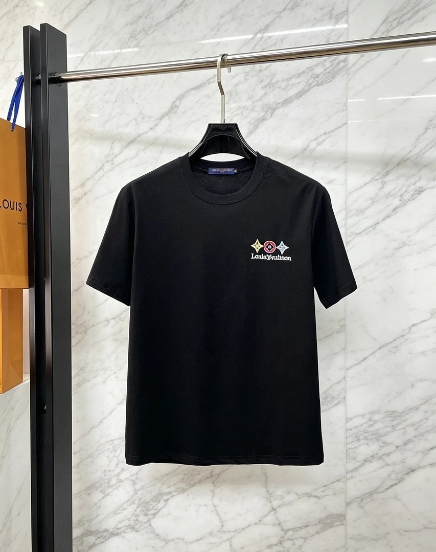 Louis Vuitton T-Shirts Short-Sleeve Graphic T-Shirt image 7