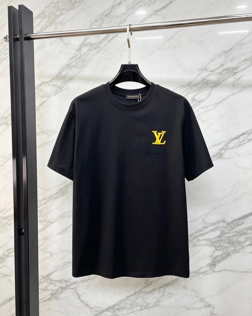 Louis Vuitton T-Shirts Short-Sleeve Graphic T-Shirt image 6