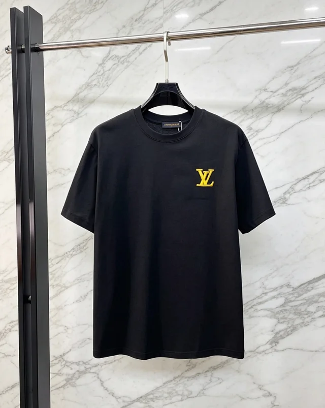Louis Vuitton T-Shirts Short-Sleeve Graphic T-Shirt product detail image 6