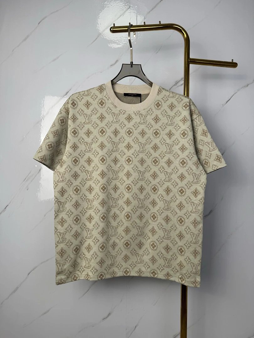 Louis Vuitton T-Shirts Monogram Print Crewneck T-Shirt — 115