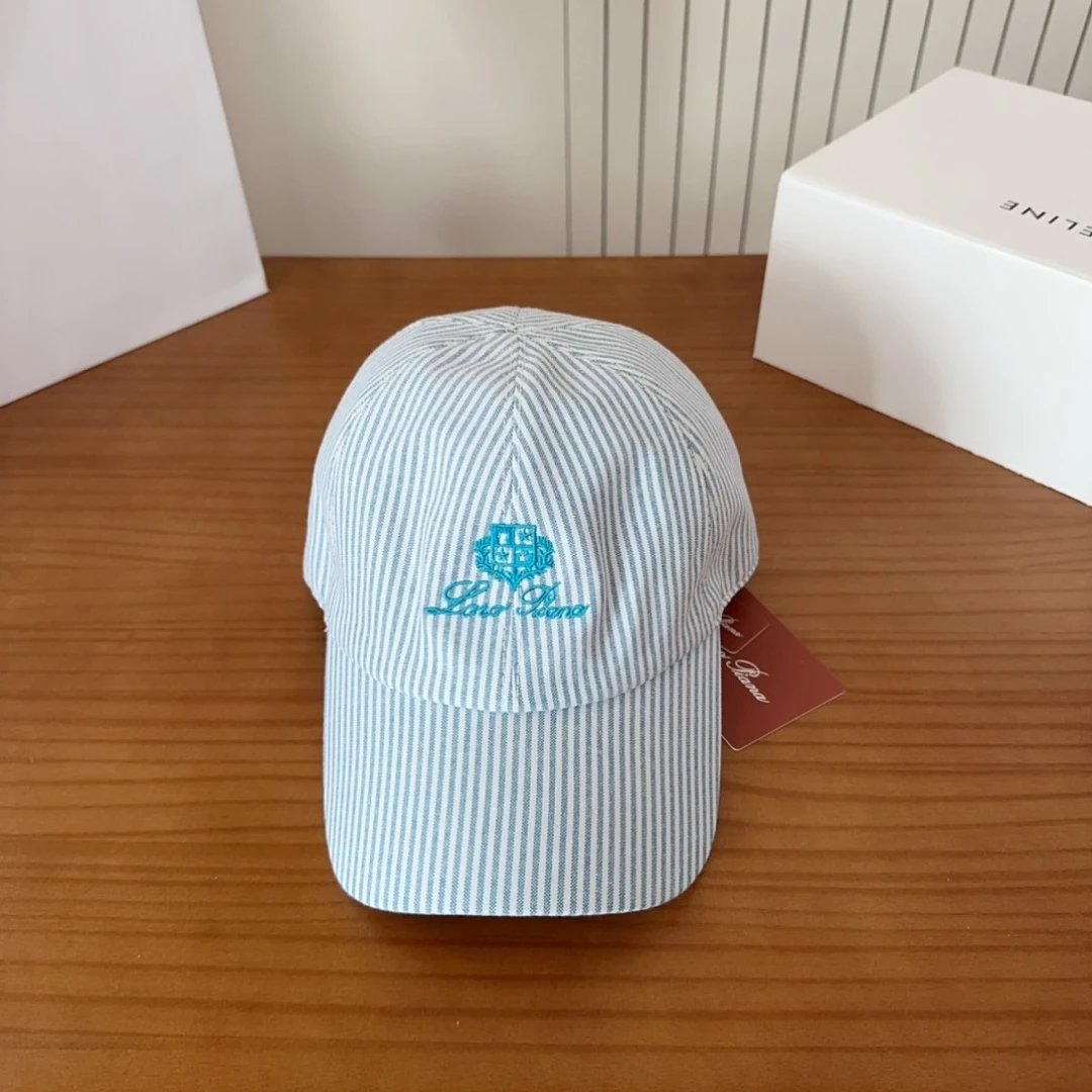 Fendi Hats FF monogram baseball cap — 32