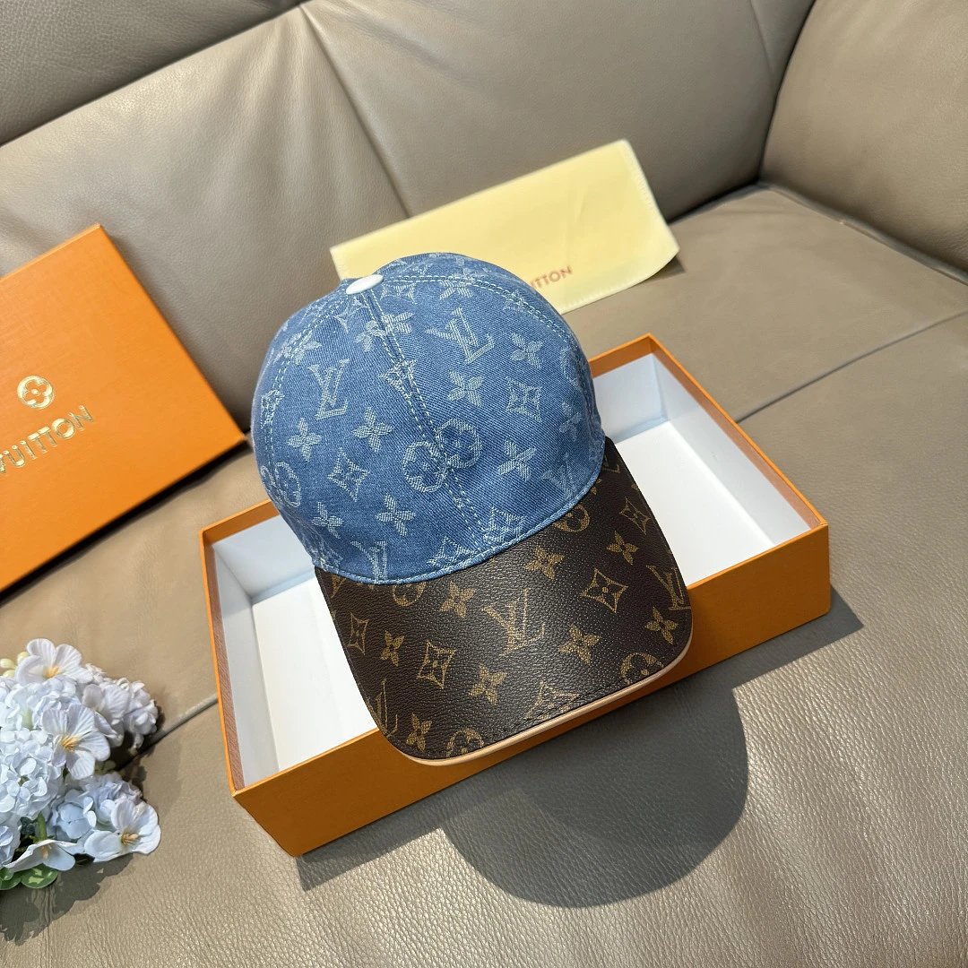 Fendi Hats FF monogram baseball cap — 23