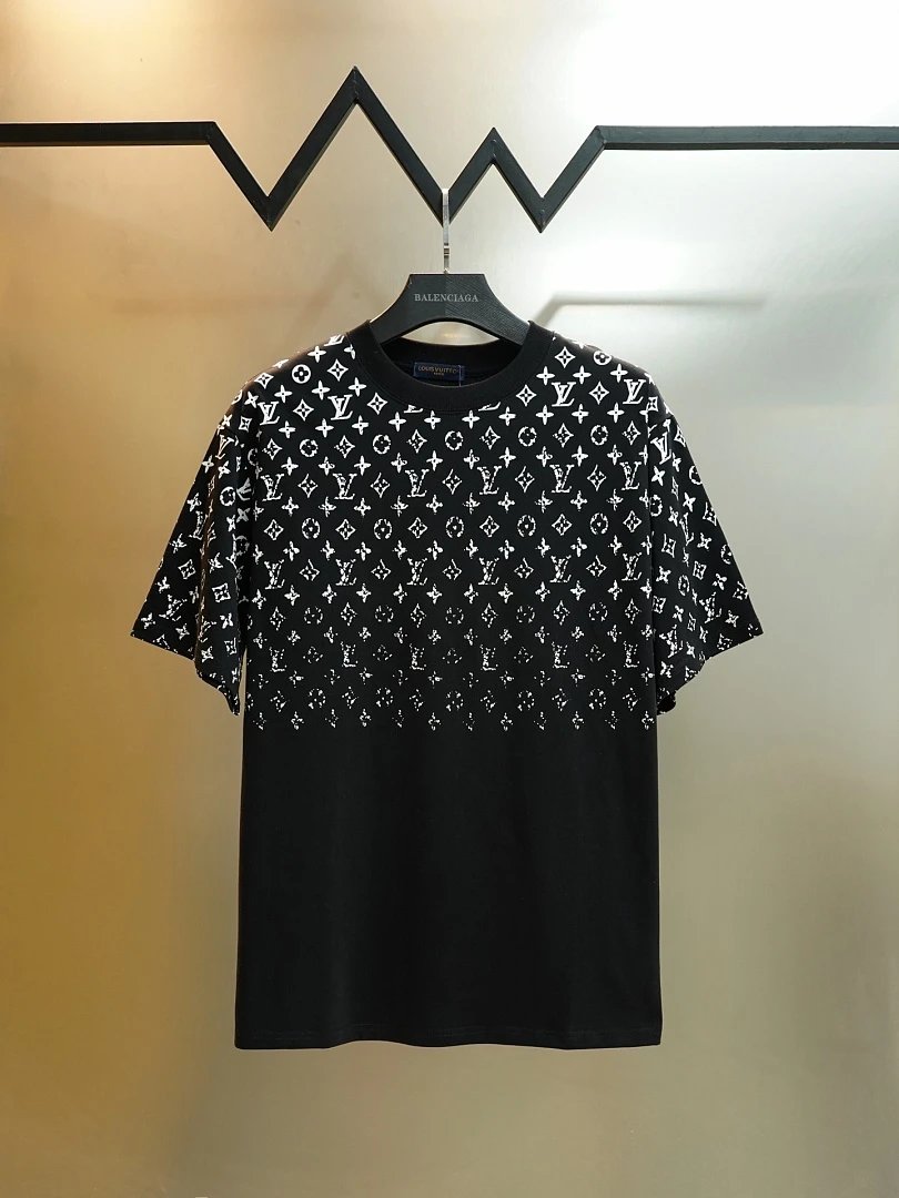 Louis Vuitton T-Shirts Logo and Monogram Graphic Crewneck T-Shirt image 6