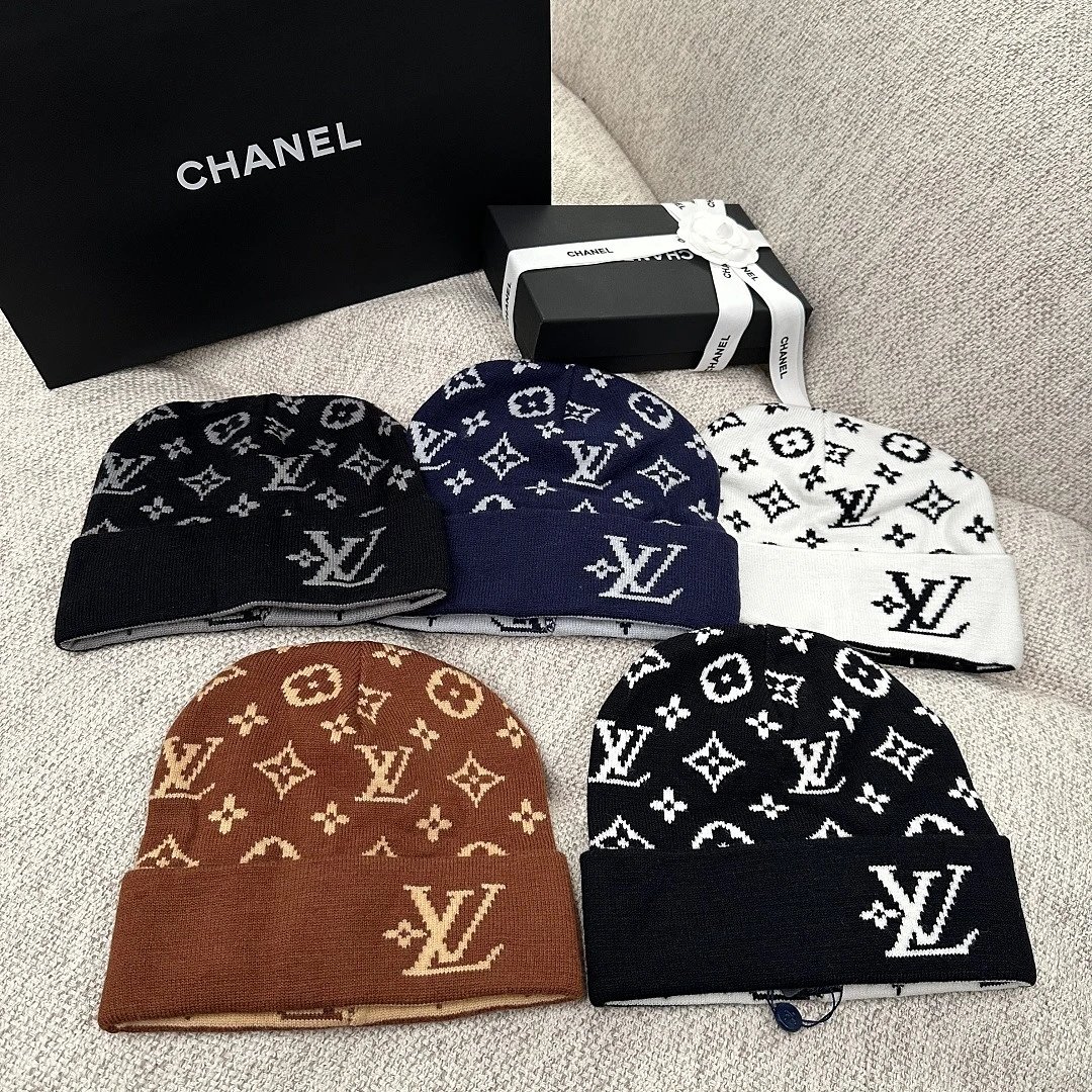 Fendi Hats FF Monogram Baseball Cap — 27