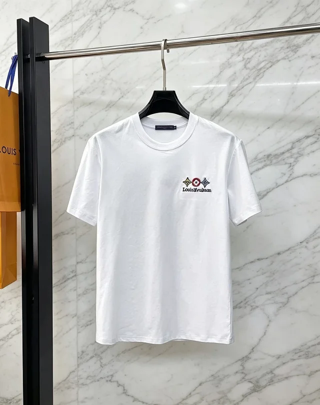 Louis Vuitton T-Shirts Short-Sleeve Graphic T-Shirt product detail image 8