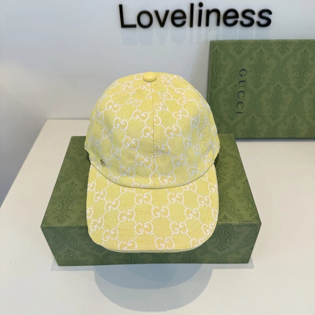 Prada Hats Triangle-logo baseball cap — 34