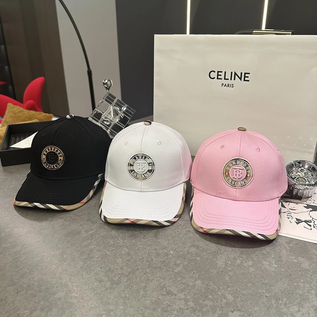 Louis Vuitton Multiple baseball cap designs — 11