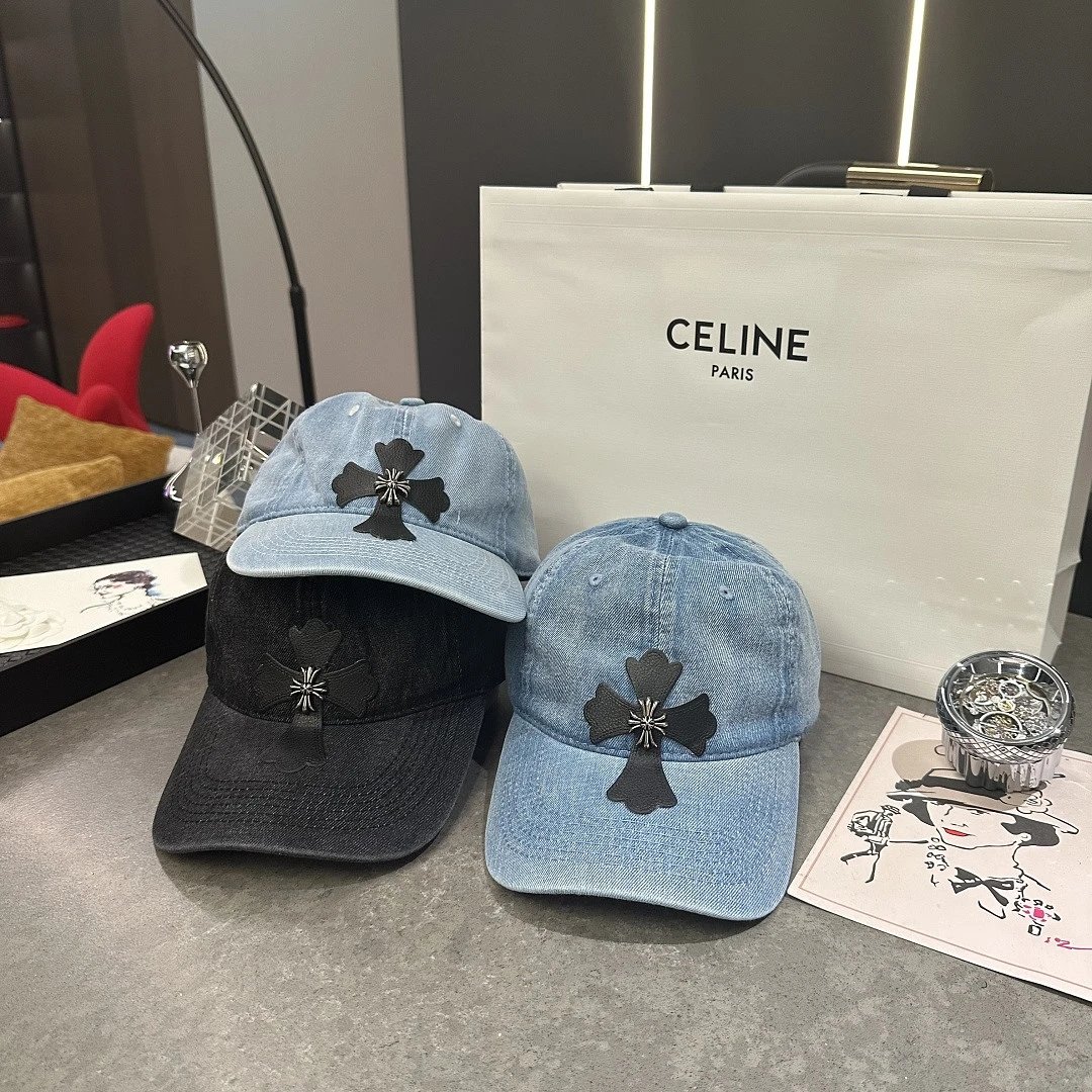 Louis Vuitton Multiple baseball cap designs — 8