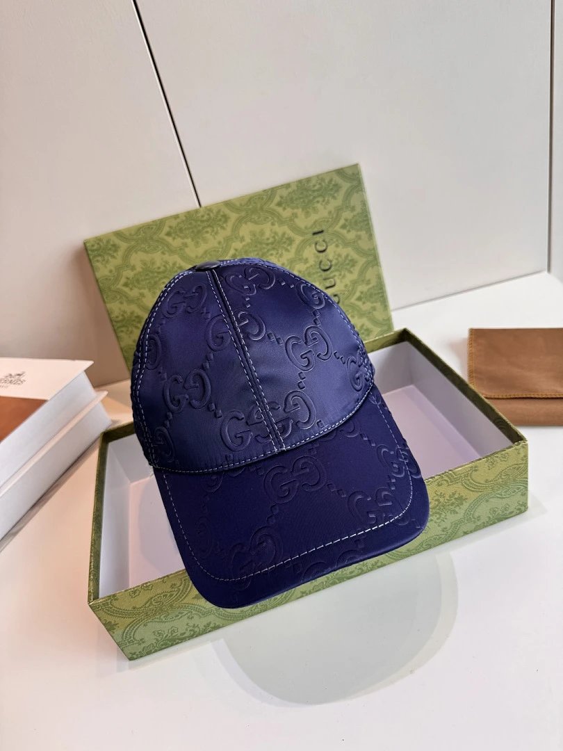 Fendi Hats FF monogram baseball cap — 25