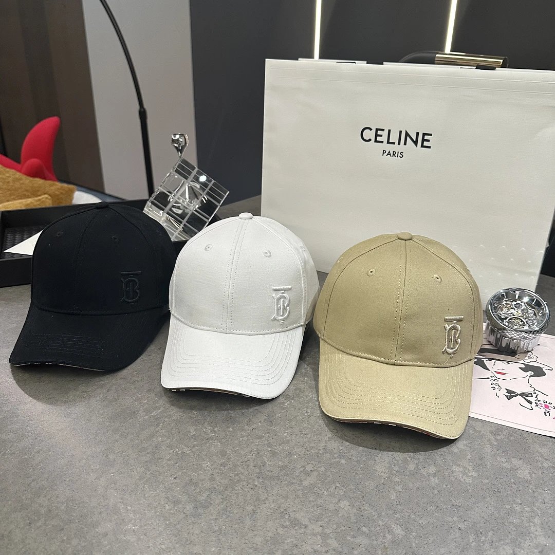 Louis Vuitton Multiple baseball cap designs — 9