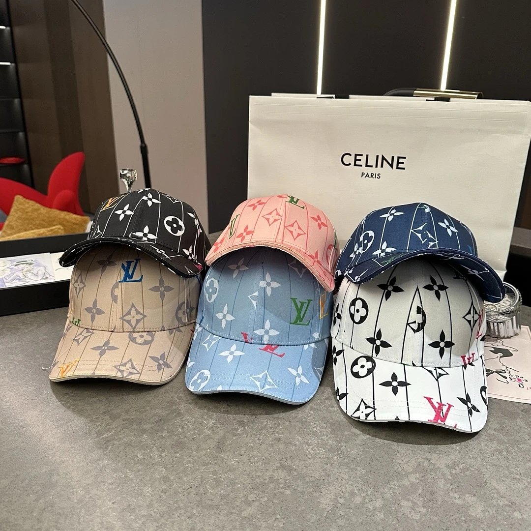 Prada Multiple baseball cap designs — 22