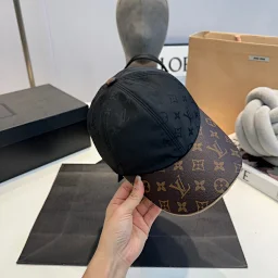 thumbnail for 1:1 caps, quality check, sizes, stock status at poshrep.com