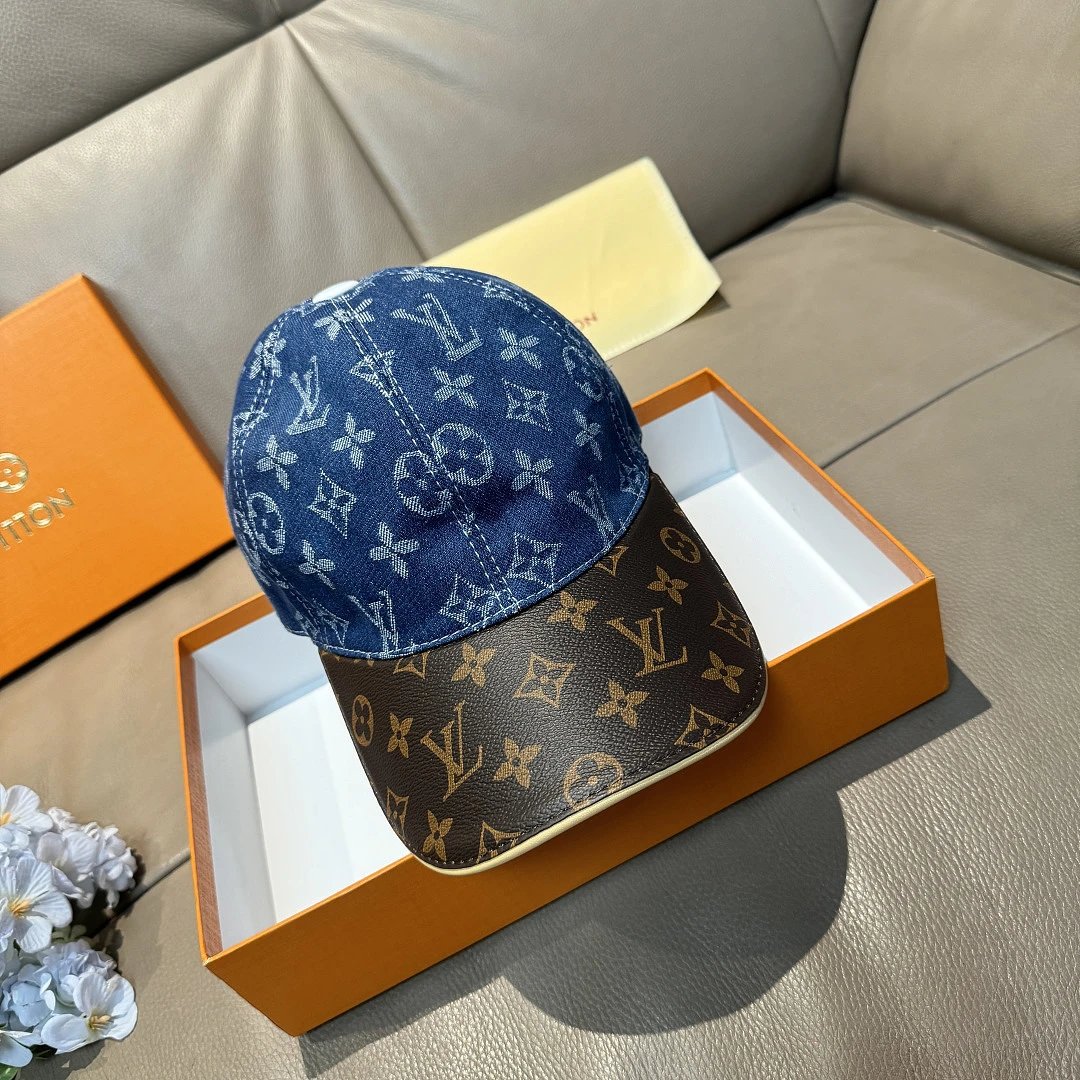 Fendi Hats FF monogram baseball cap — 21