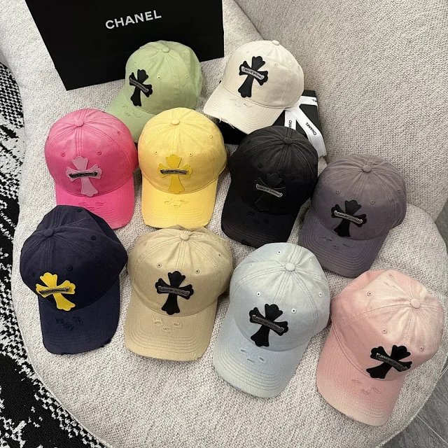Prada Multiple baseball cap designs product detail image 7