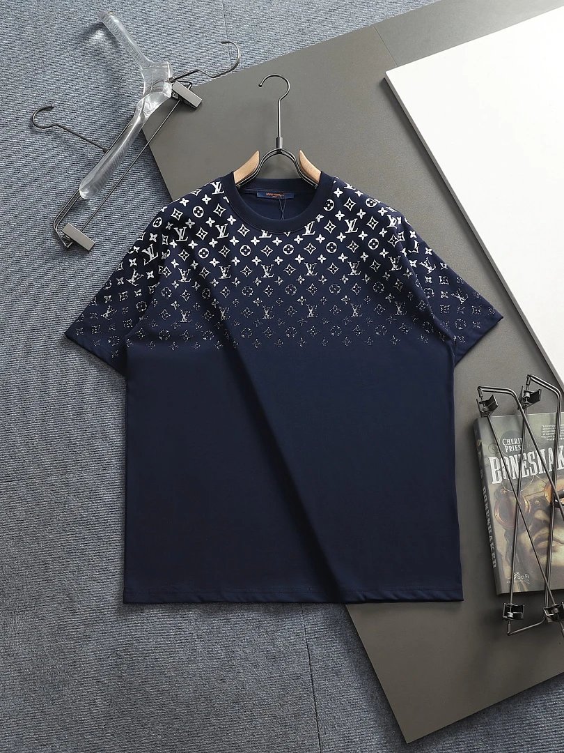 Louis Vuitton T-Shirts Monogram Print Crewneck T-Shirt image 6