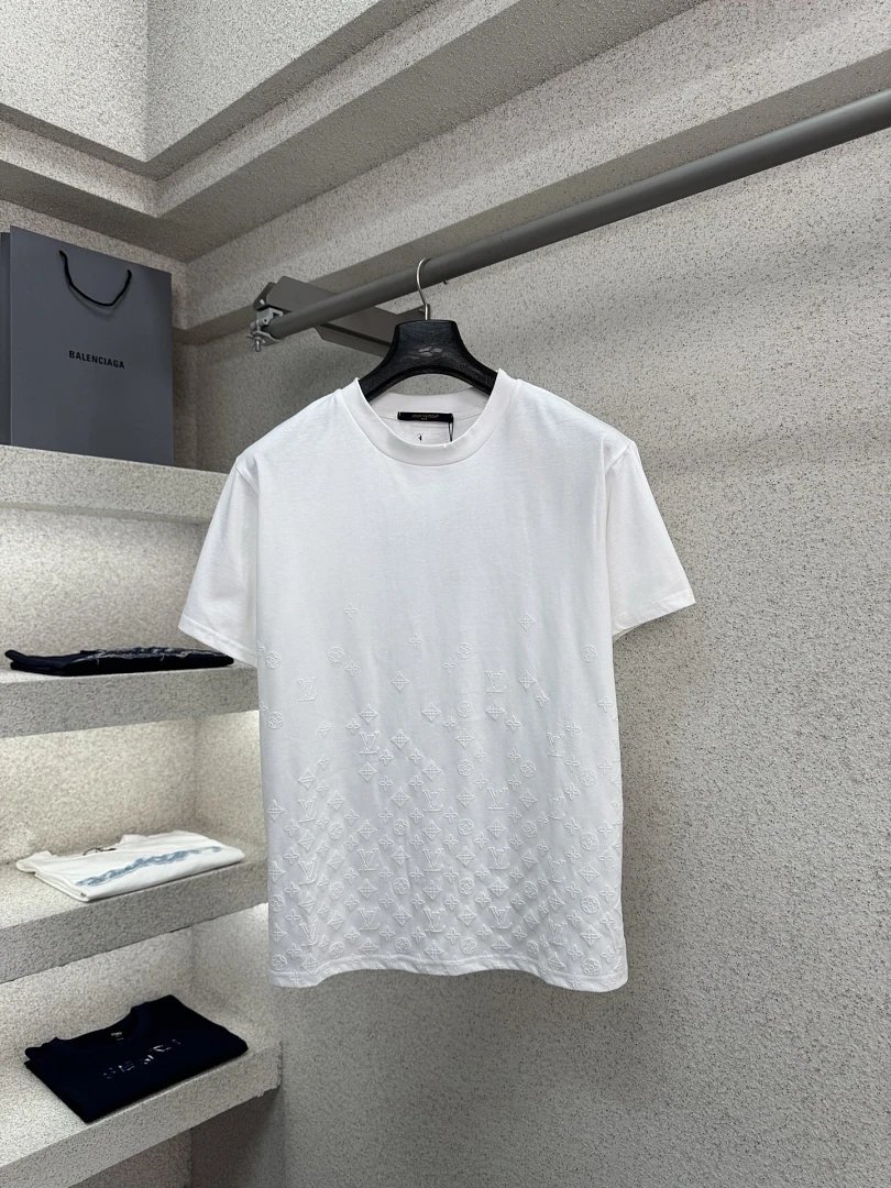 Louis Vuitton T-Shirts Logo and Monogram Graphic Crewneck T-Shirt — 36