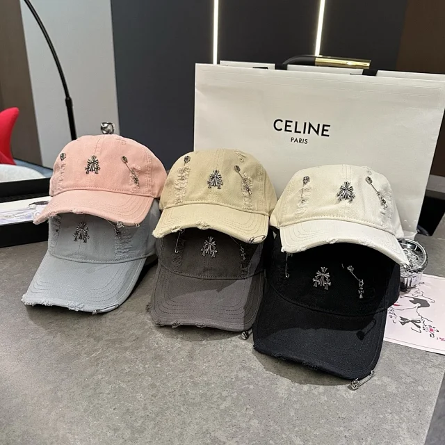 Prada Multiple baseball cap designs product detail image 2