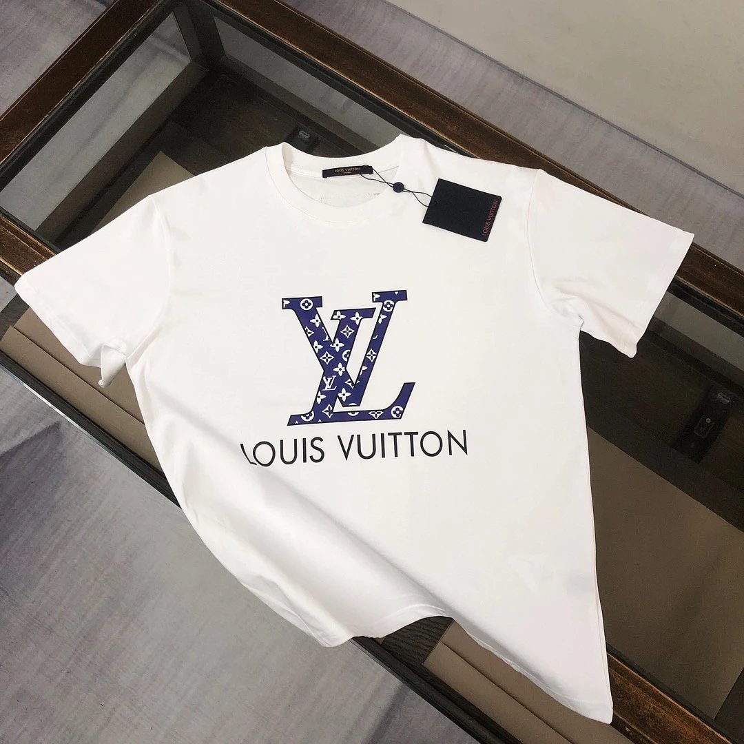 Louis Vuitton T-Shirts Monogram Print Crewneck T-Shirt — 104