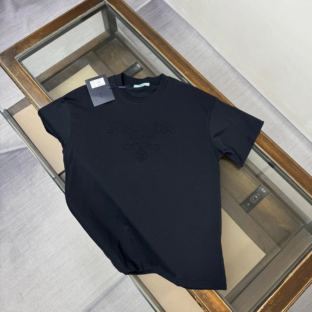 Prada T-Shirts Assorted logo graphic short-sleeve — 108