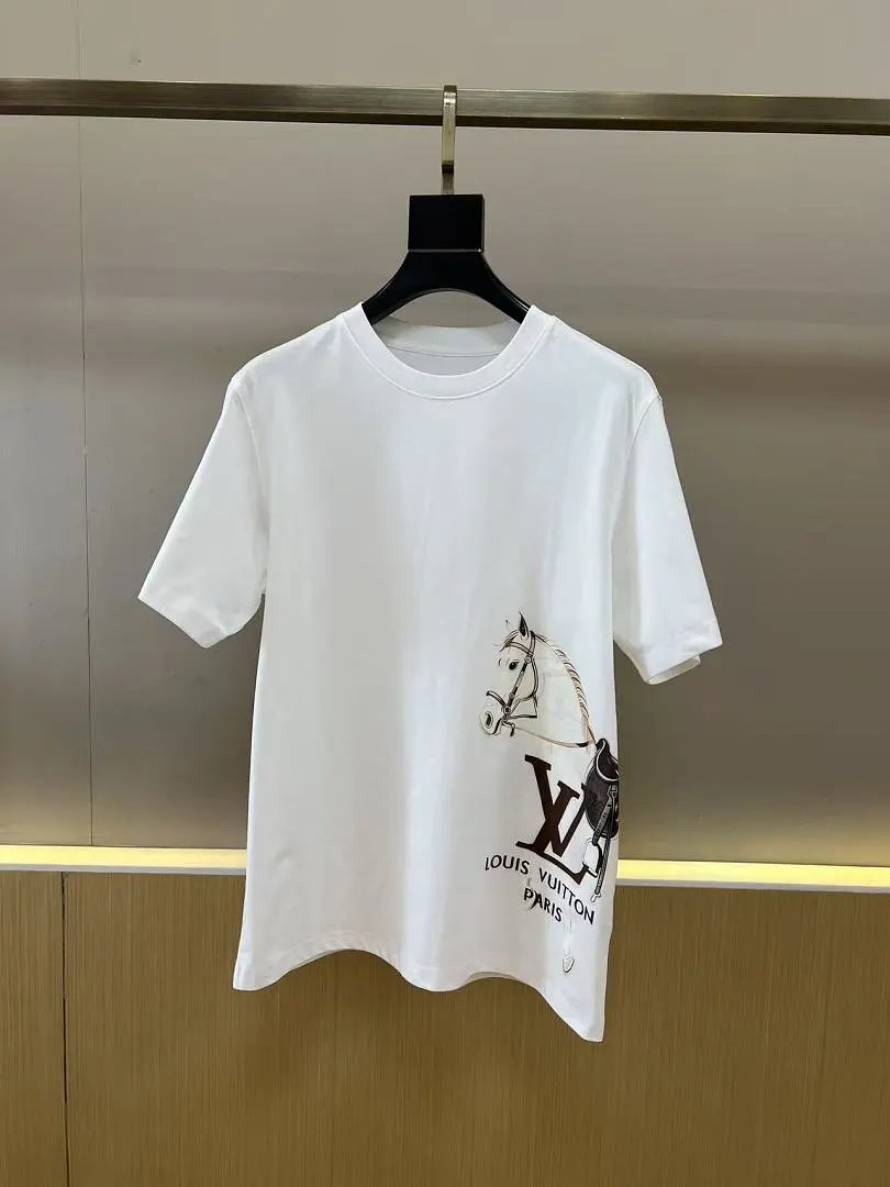 Louis Vuitton T-Shirts Logo and Monogram Graphic Crewneck T-Shirt — 17