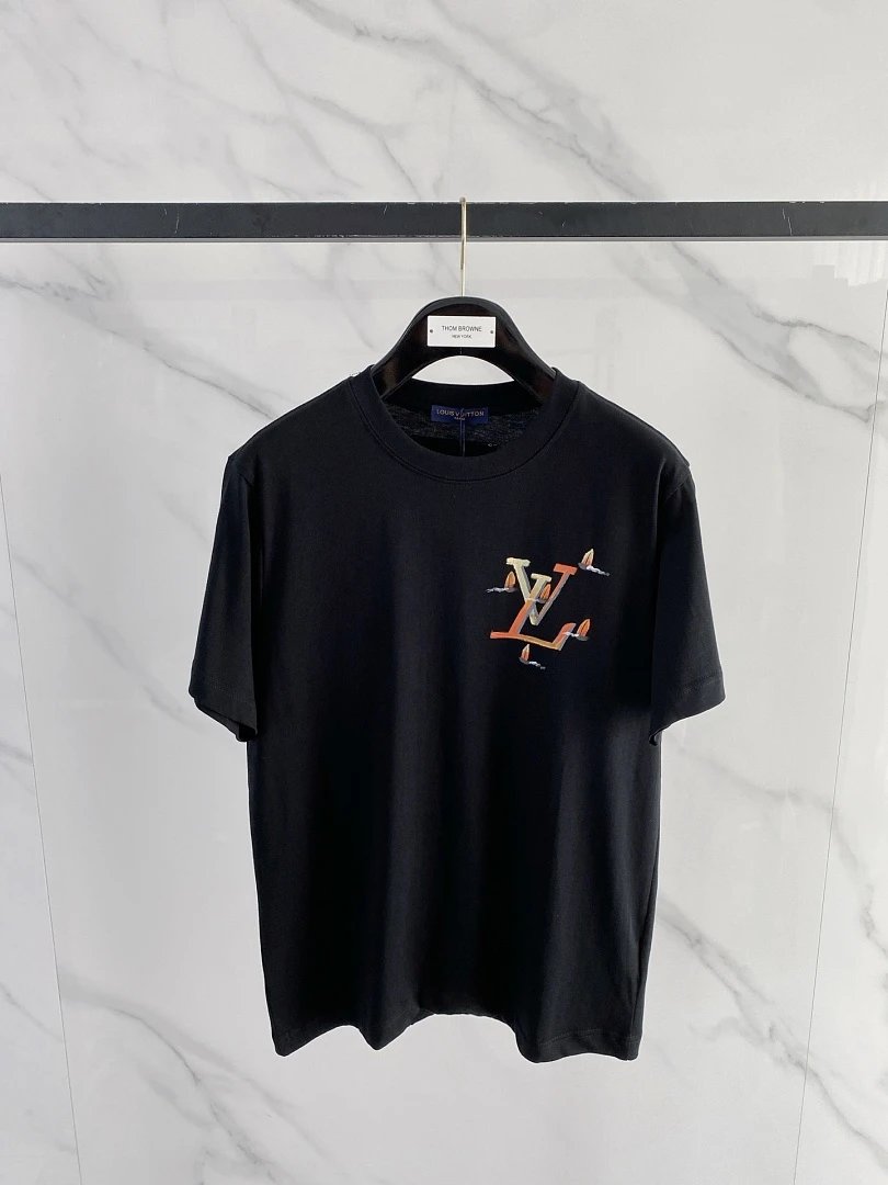 Louis Vuitton T-Shirts Short-Sleeve Graphic T-Shirt — 67