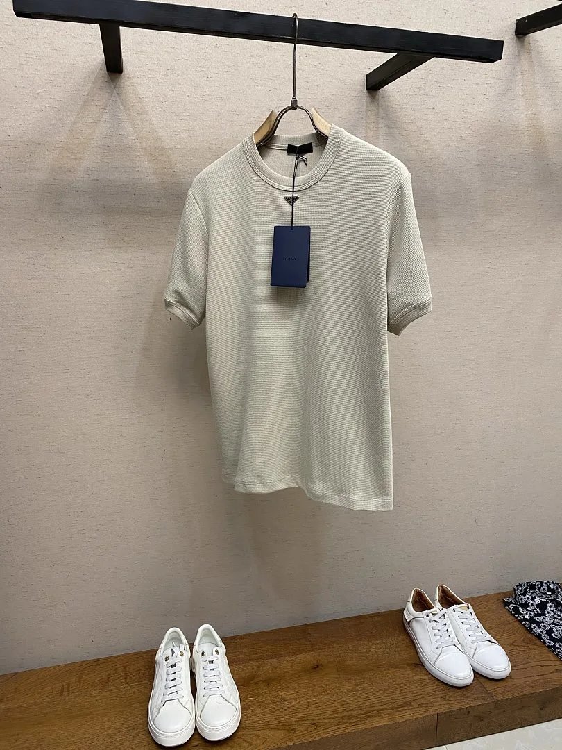 Prada T-Shirts Crew-neck short-sleeve graphic and textured designs — 78