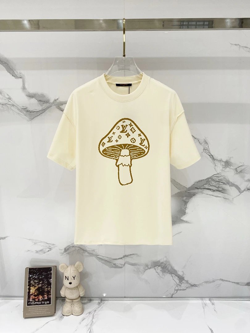 Louis Vuitton T-Shirts Short-Sleeve Graphic T-Shirt image 5