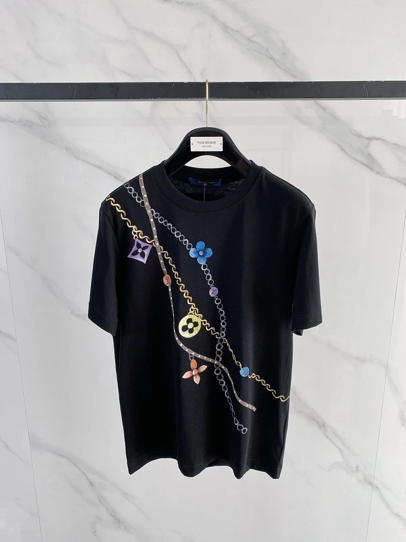 Louis Vuitton T-Shirts Short-Sleeve Graphic T-Shirt — 65