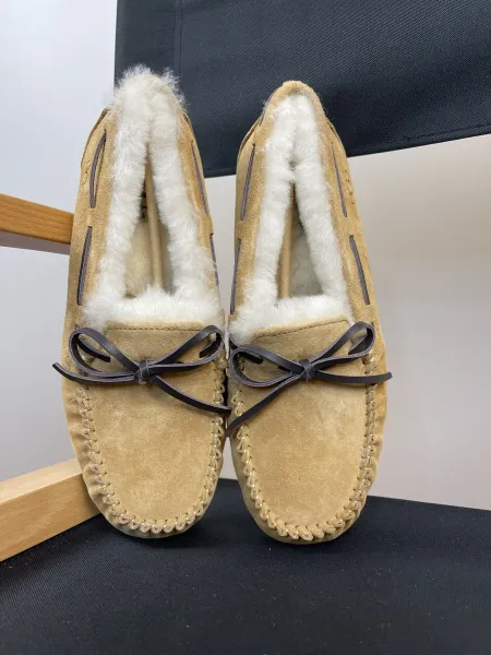 UGG Tasman Platform Slide Beige Suede Slippers - 9