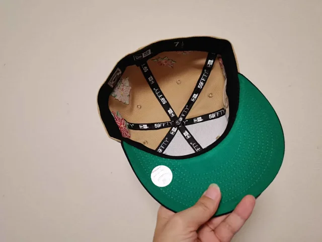 New Era Hats Fitted flat-brim York Yankees cap with embroidered patches product detail image 33