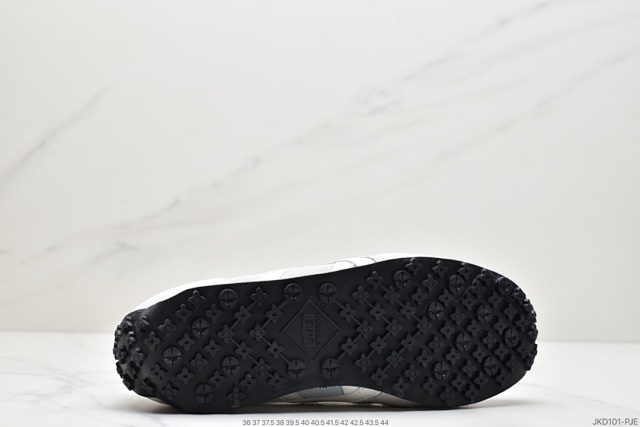 Onitsuka Tiger Sneakers EDR 78 1183B411 product detail image 48