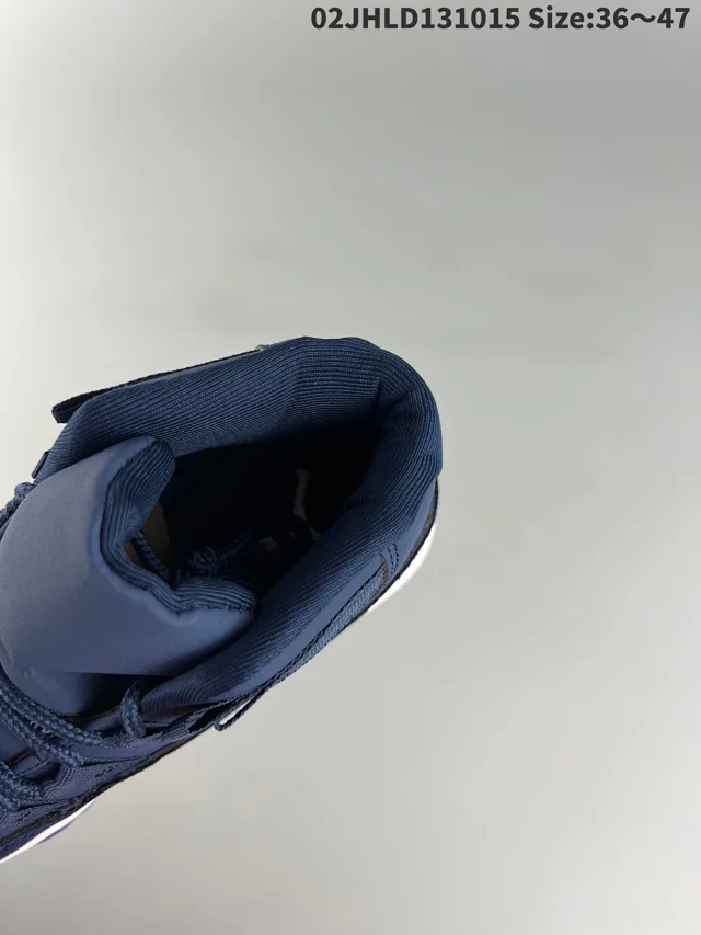 Jordan Sneakers Air 11 high-top product detail image 18