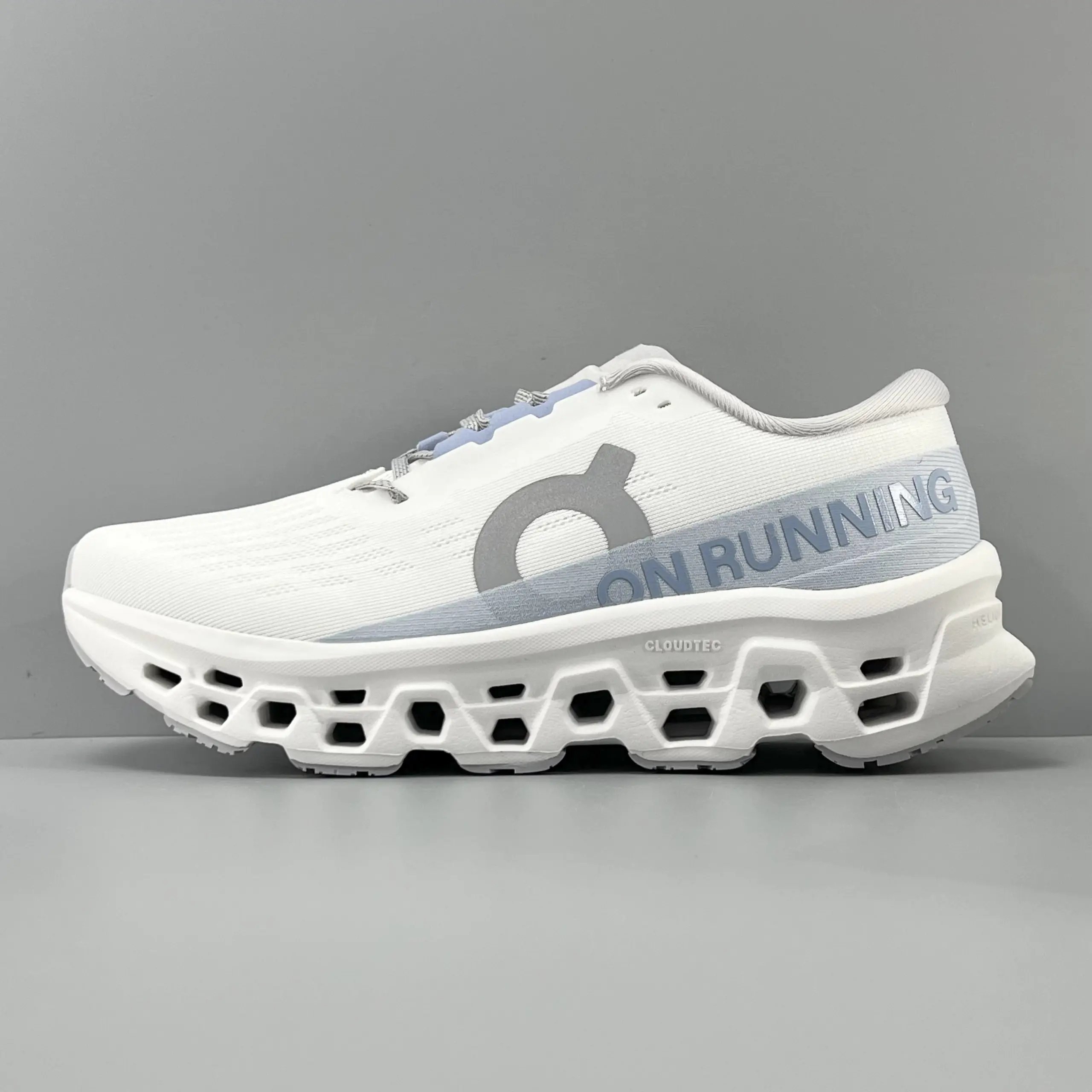 On Sneakers Cloudmonster 3 — *021