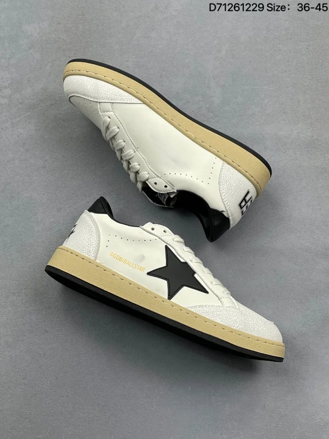 Golden Goose Sneakers Ball Star star-detail low-top product detail image 6