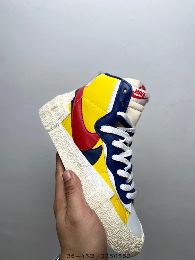 Nike Sneakers Blazer Mid high-top product detail image 21