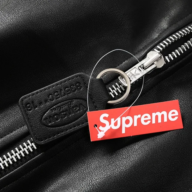 Vanson Leathers Jackets Supreme collaboration hooded leather jacket product detail image 11