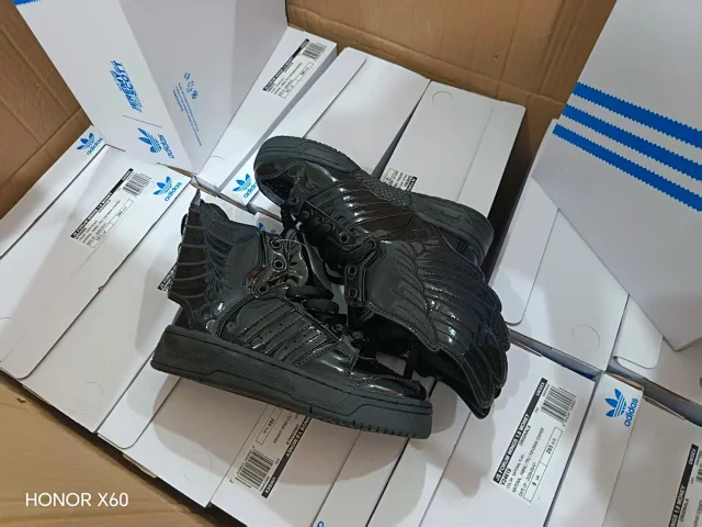 Adidas Sneakers Jeremy Scott Forum Hi Wings product detail image 19