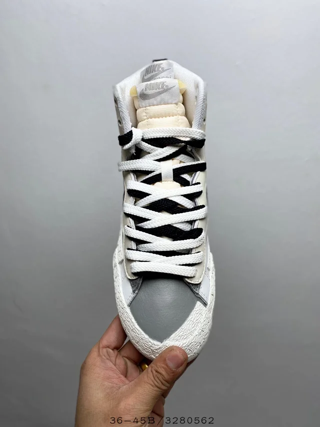 Nike Sneakers Blazer Mid high-top product detail image 27