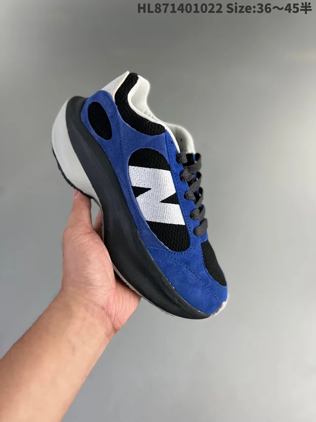 New Balance Sneakers Suede and Mesh Low-Top product detail image 15